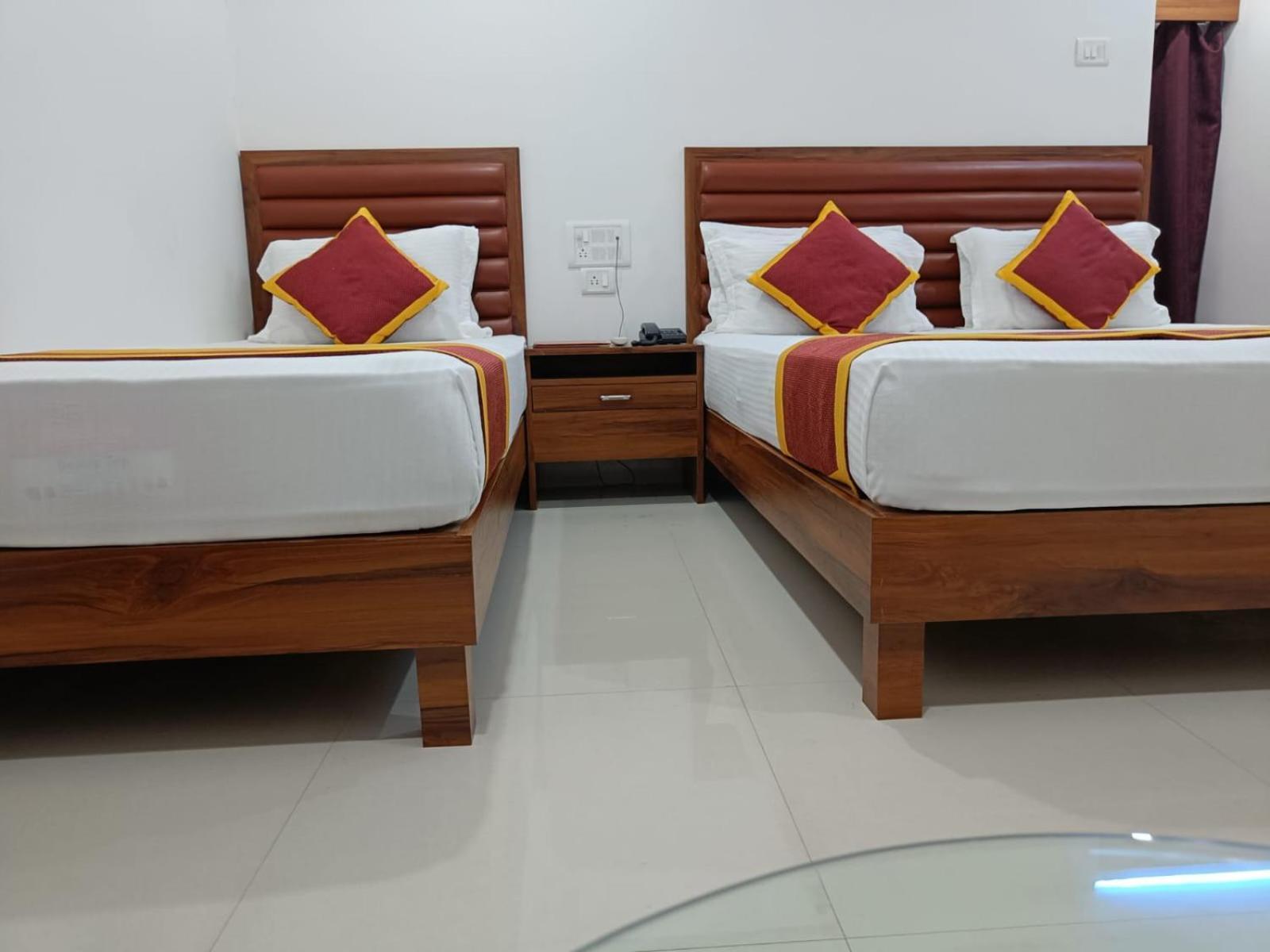 Hotel Executive Inn Hailakandi Kültér fotó