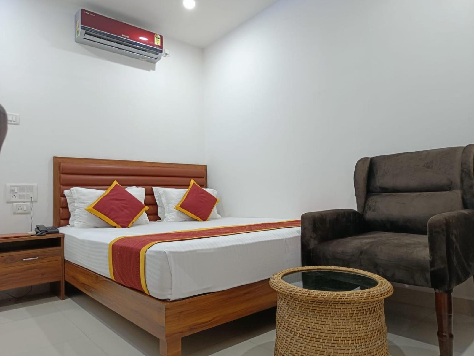 Hotel Executive Inn Hailakandi Kültér fotó
