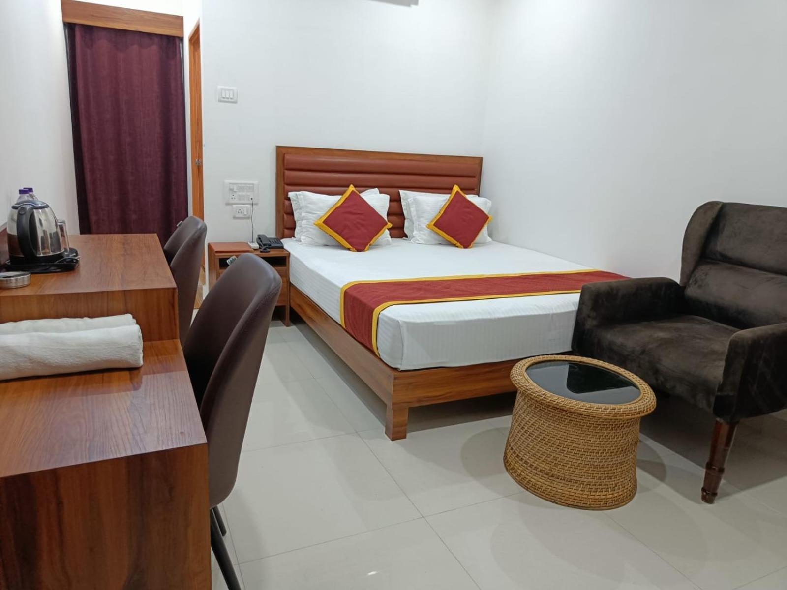 Hotel Executive Inn Hailakandi Kültér fotó