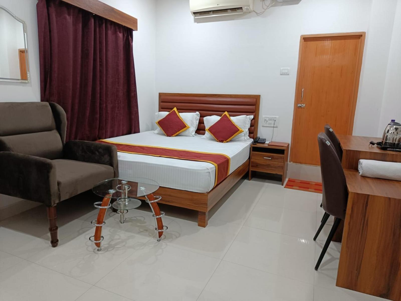 Hotel Executive Inn Hailakandi Kültér fotó