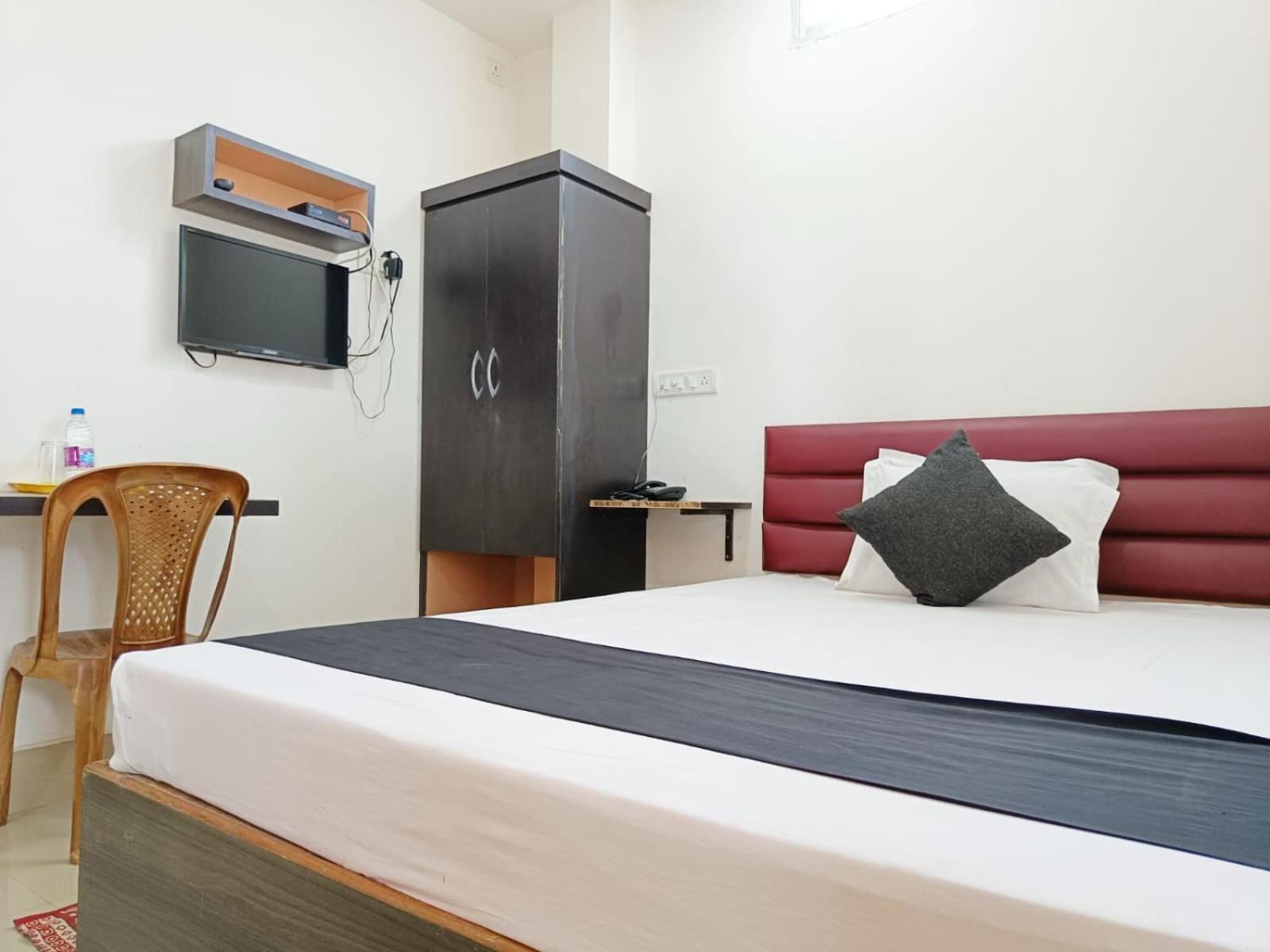 Hotel Executive Inn Hailakandi Kültér fotó