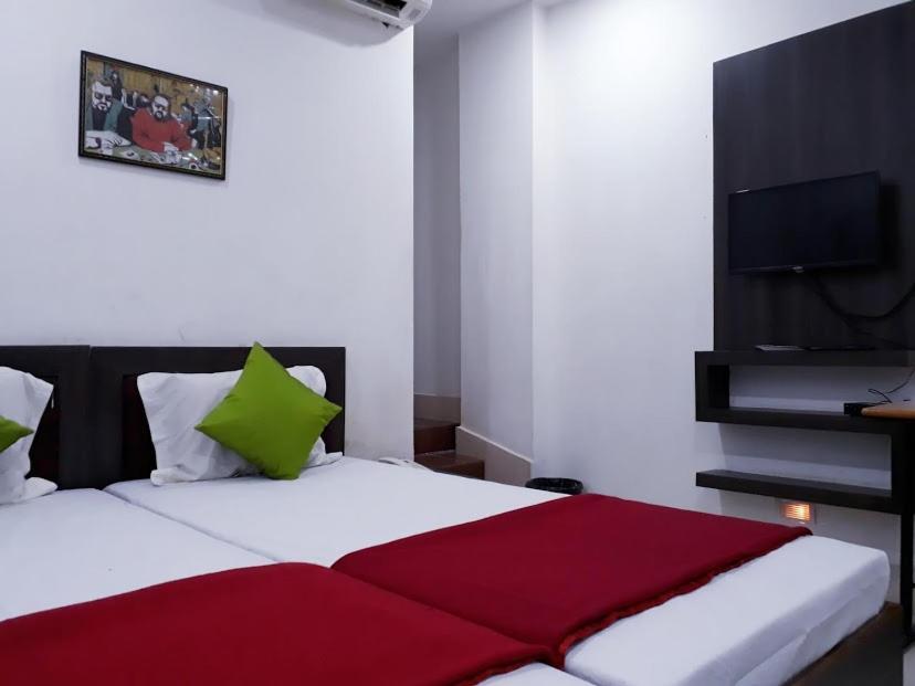 Hotel Executive Inn Hailakandi Szoba fotó