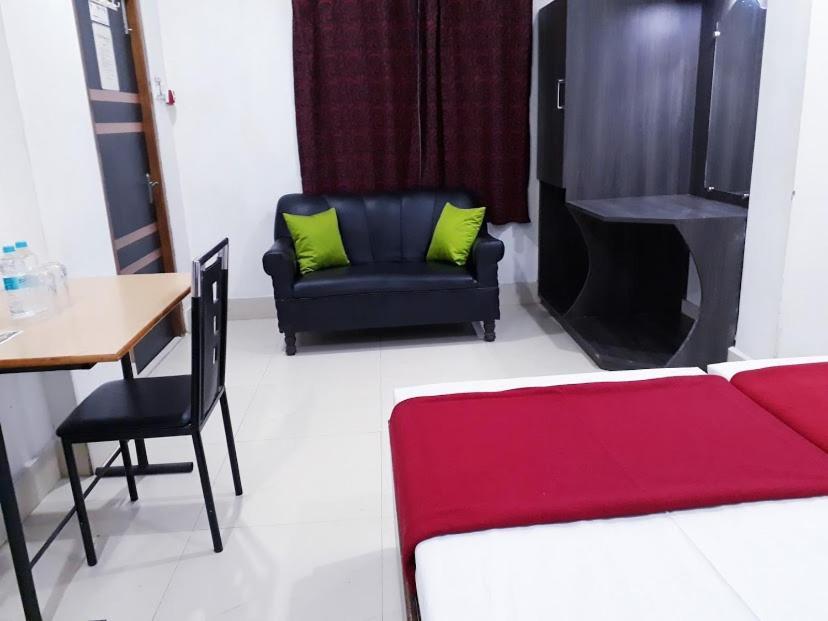 Hotel Executive Inn Hailakandi Szoba fotó