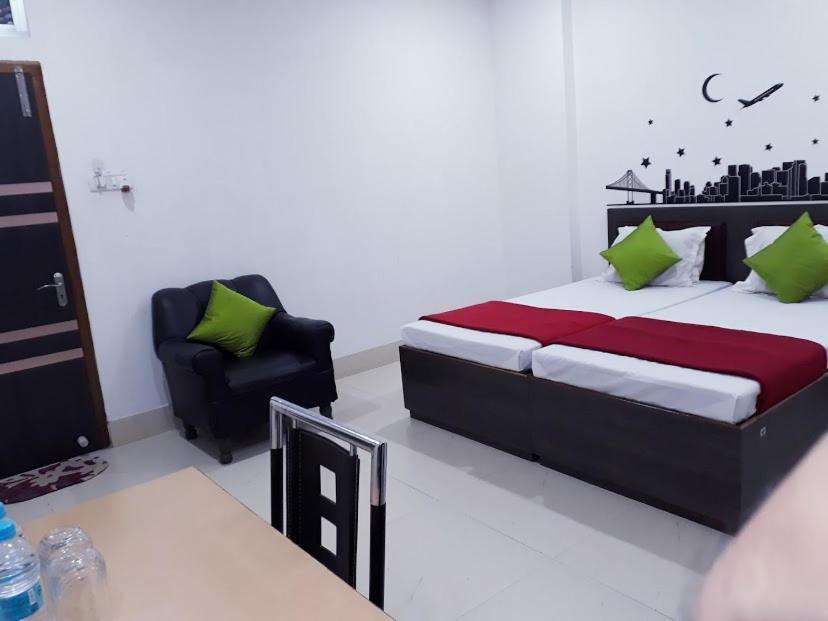 Hotel Executive Inn Hailakandi Szoba fotó